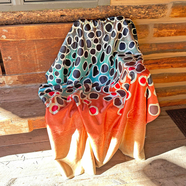 Brown Trout 2.0 Sherpa Fleece Throw